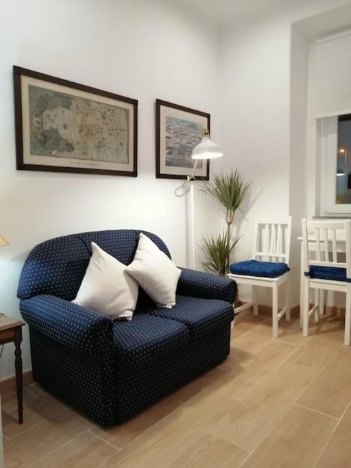 Casa Da Praia Da Poca - Apartamento Tulipa Estoril Luaran gambar