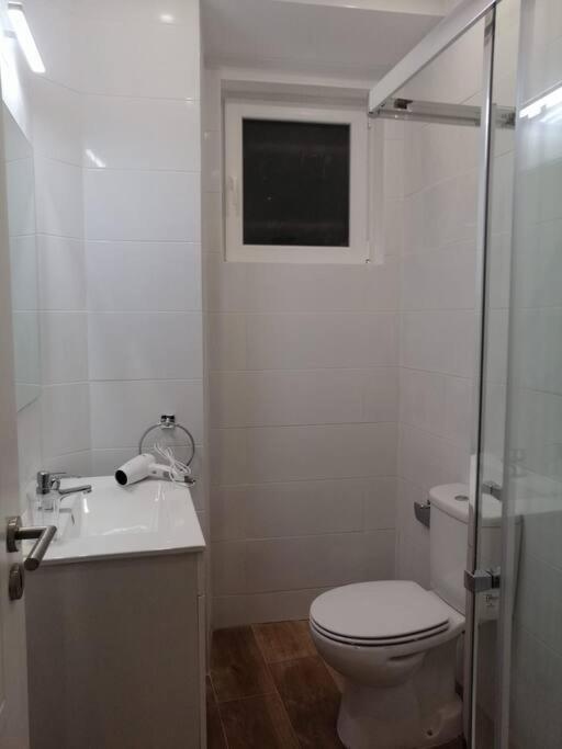 Casa Da Praia Da Poca - Apartamento Tulipa Estoril Luaran gambar